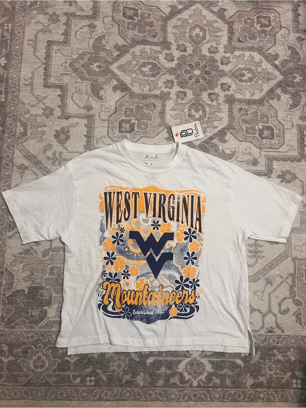 Pressbox West Virginia Mountaineers Floral Graphic Tee - White, Navy, Gold